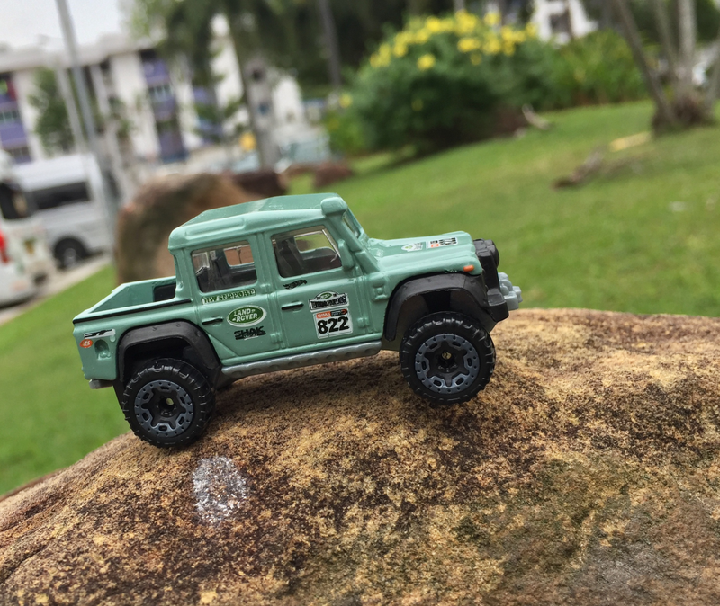 Illustration for article titled ‘15 Land Rover Defender Double Cab by Hot Wheels